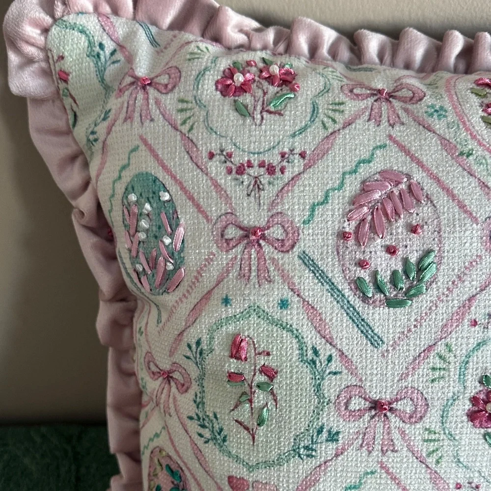 Shabby Chic Easter Egg 🥚 Pillow Pink Ribbon Bow Green Rose Ruffle Trim NEW!